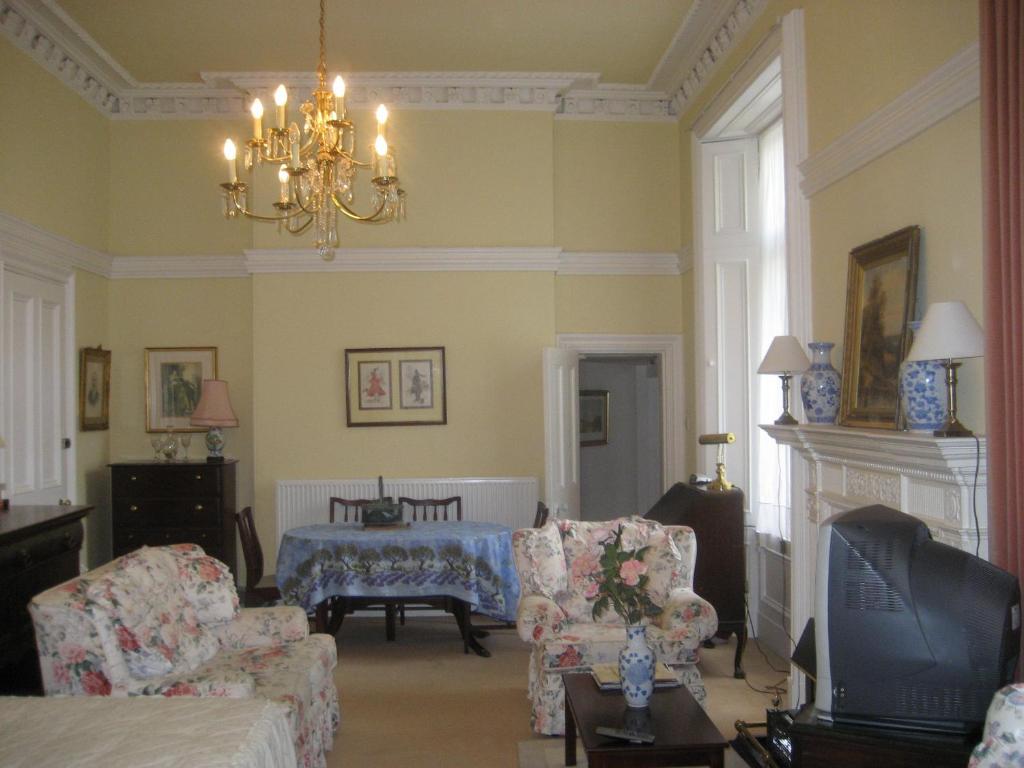 Newhall room 4